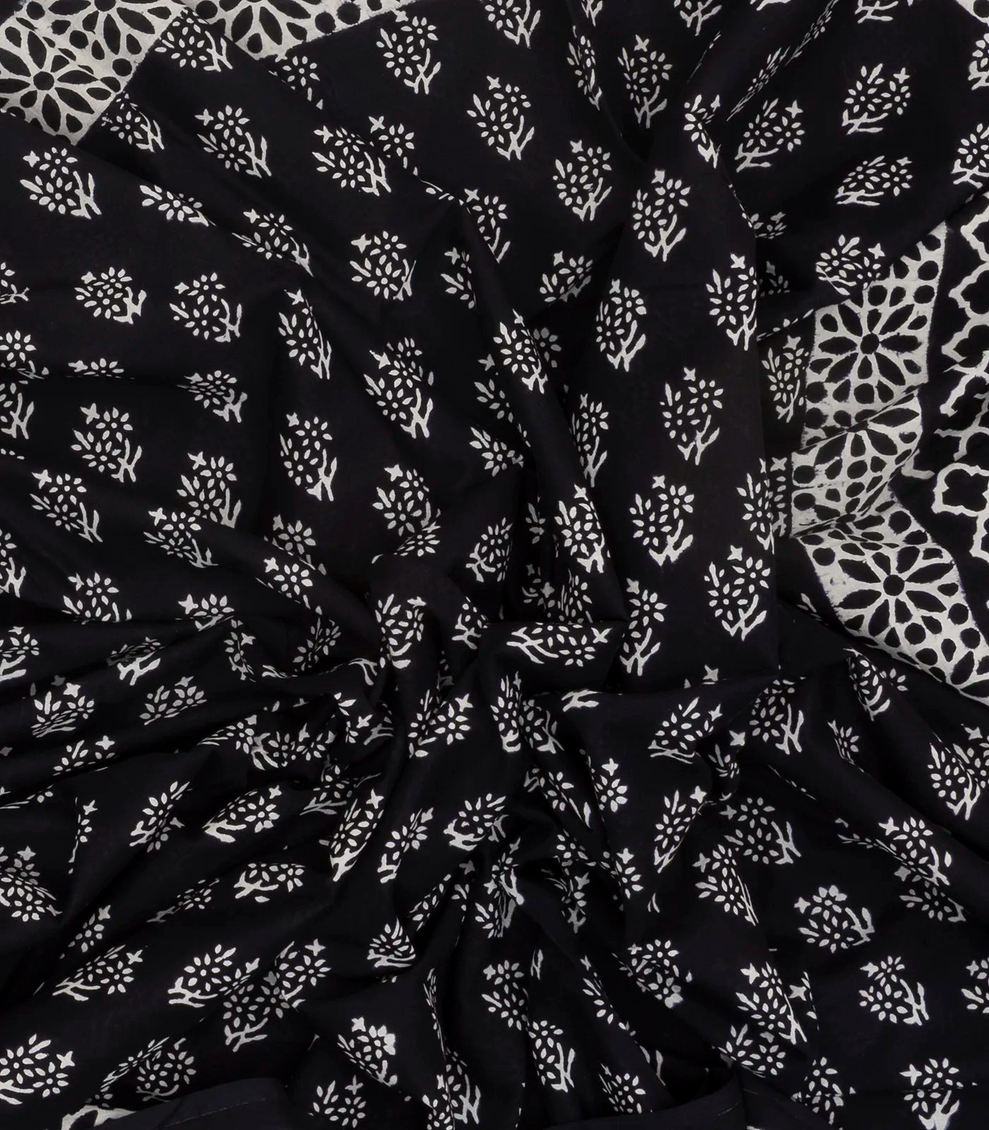 Black Woven Jaipur Cotton Saree Printed With Florals  Motifs