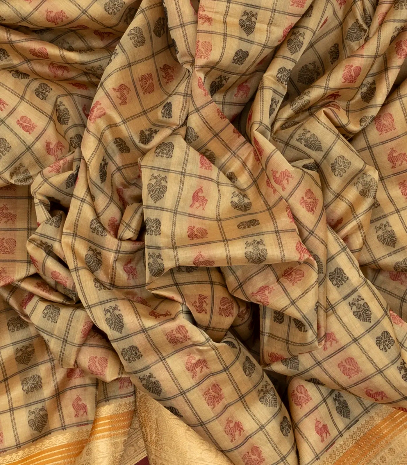 Cream Handloom Silk Cotton Saree With Checks & Gandaberunda Motifs