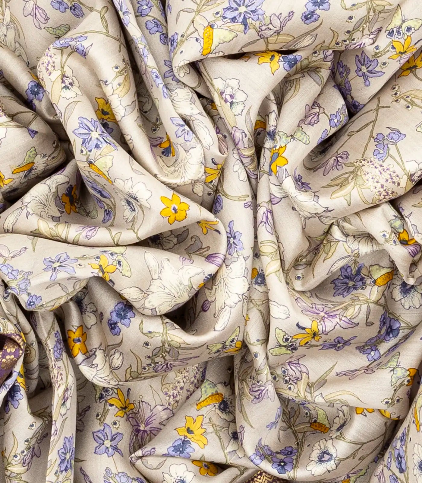 Off White Woven Chiniya Silk Saree Digital Printed With Floral Motifs