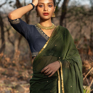Deep blue Shona