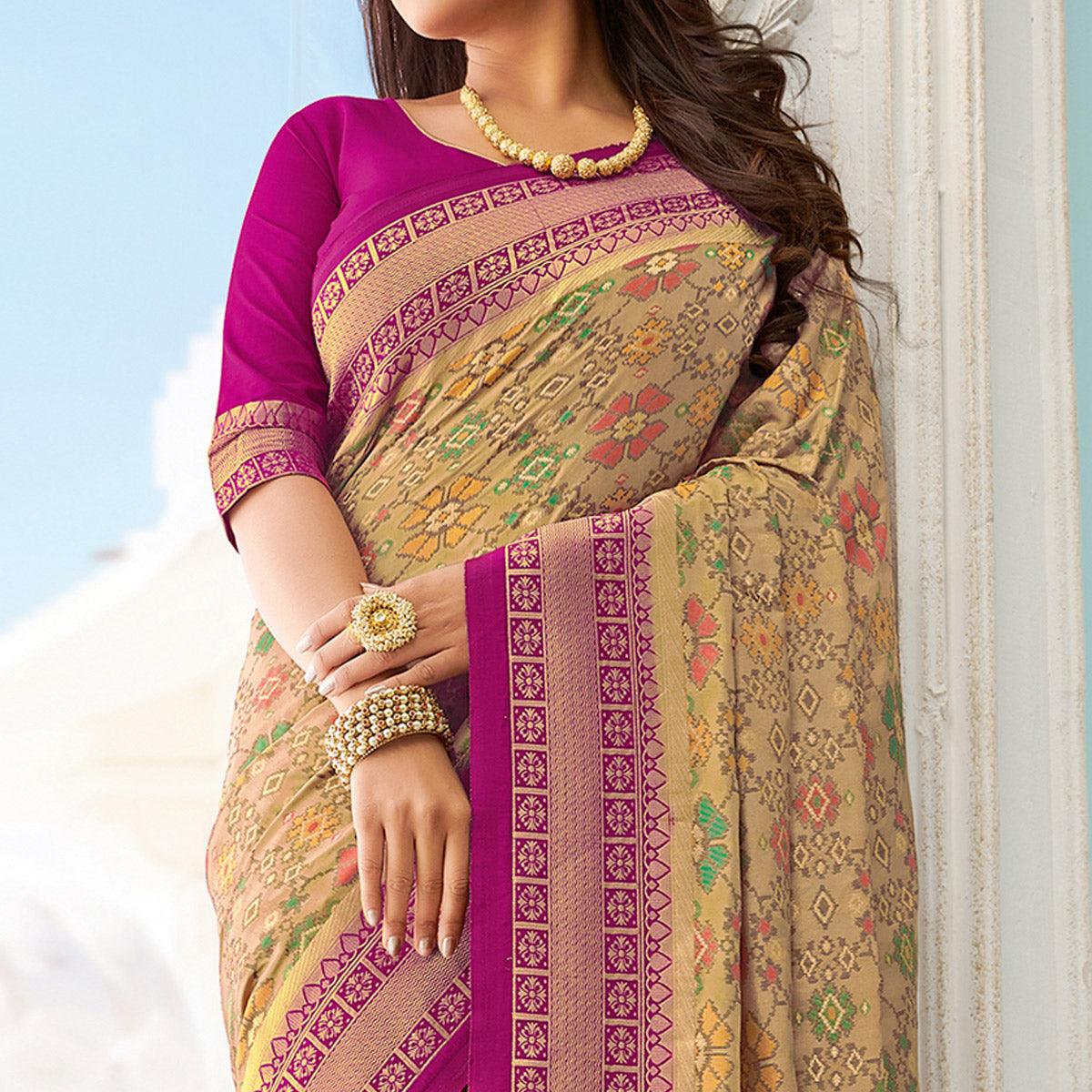 Delightful Beige - Pink Colored Festive Wear Woven Pure Handloom Silk Saree