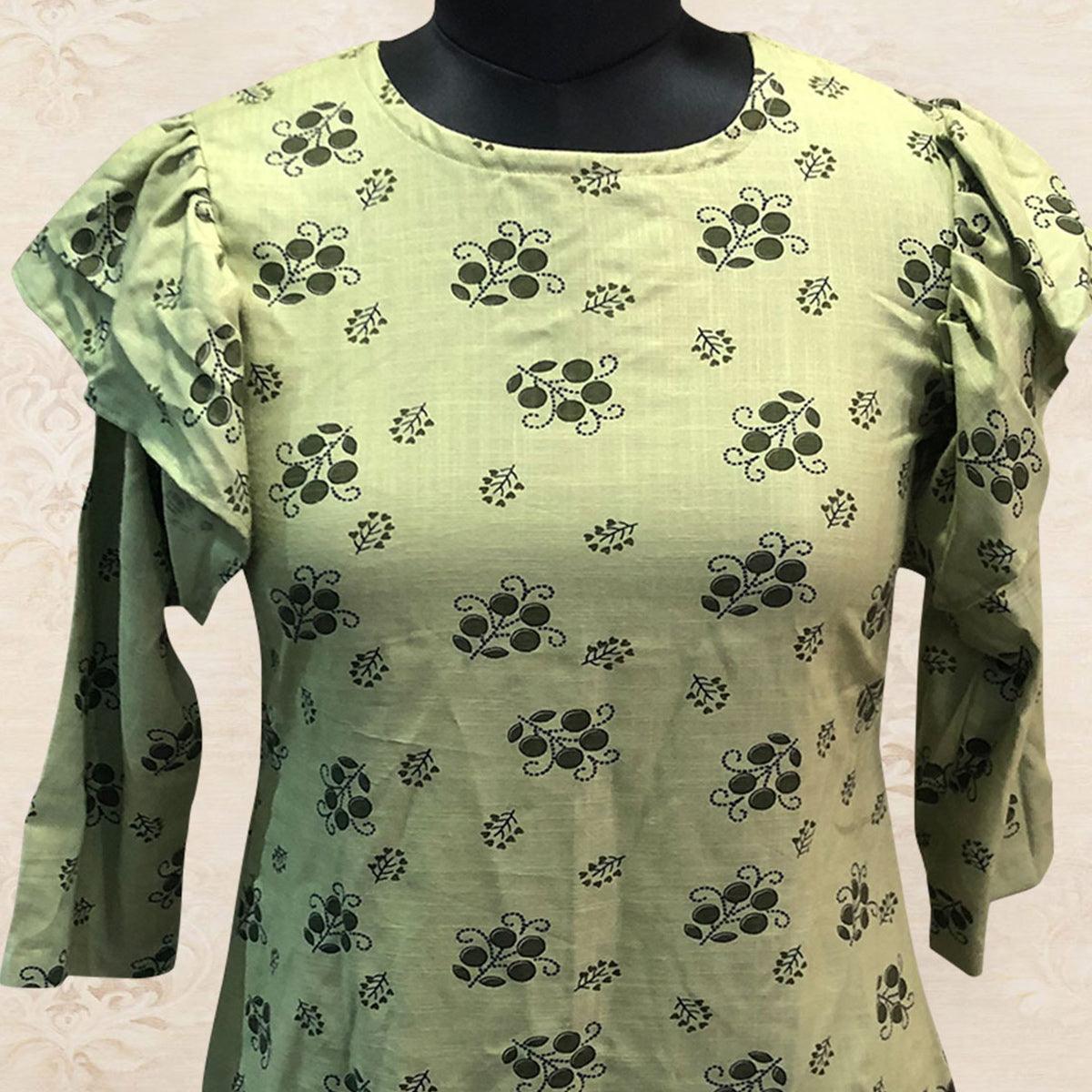 Delightful Green Colored Casual Printed Cotton Top