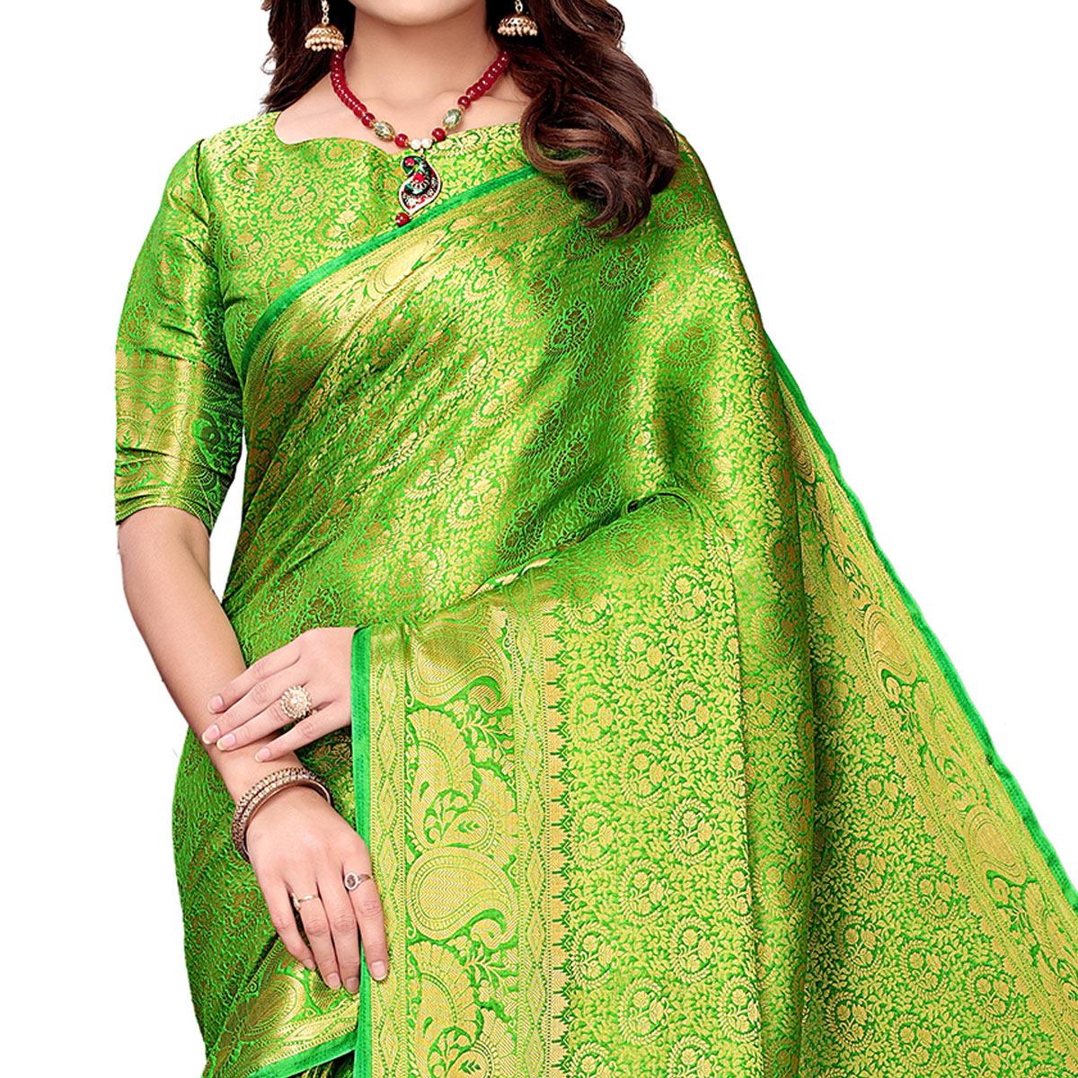Delightful Green Colored Festive Wear Woven Silk Saree
