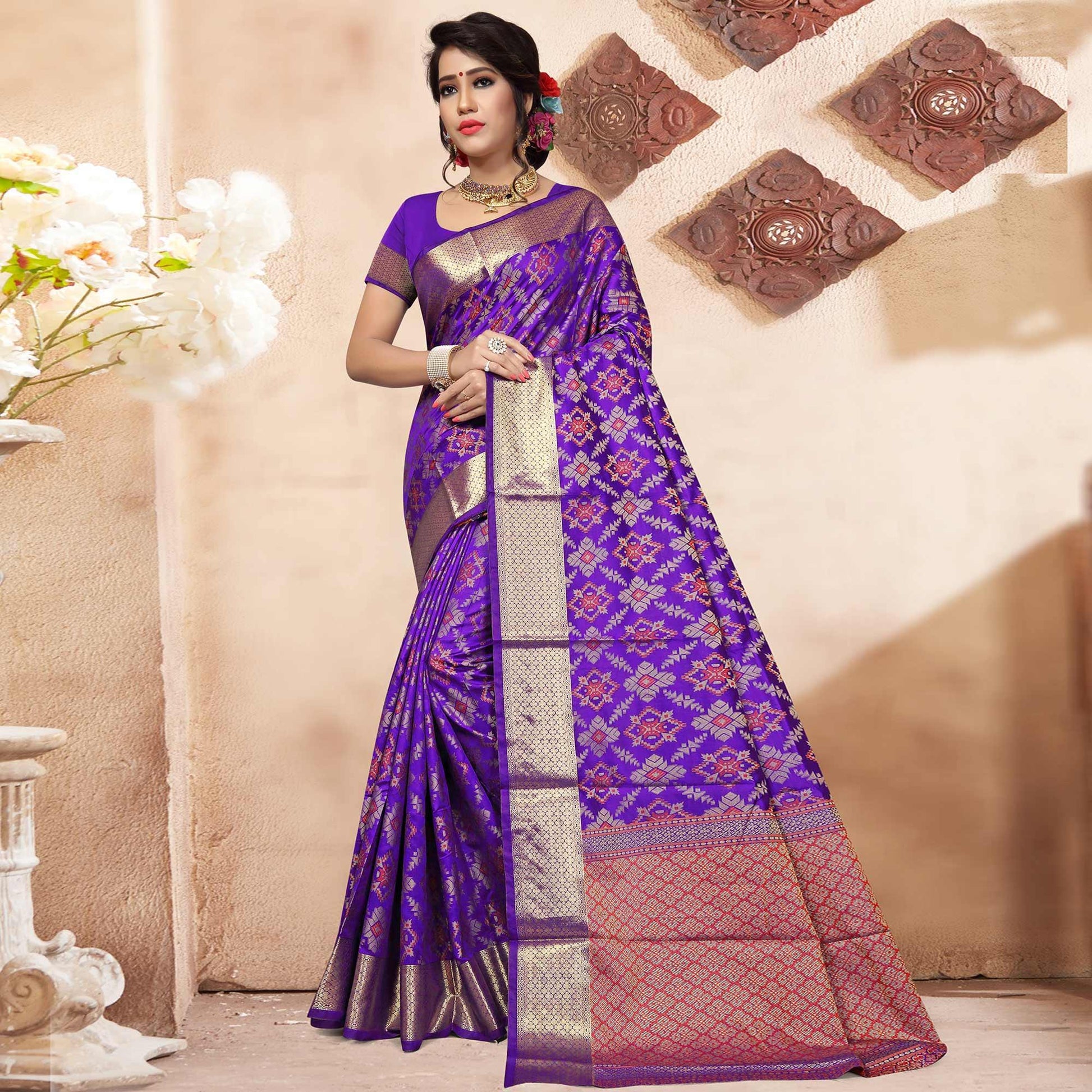 Delightful Purple Colored Festive Wear Woven Silk Saree