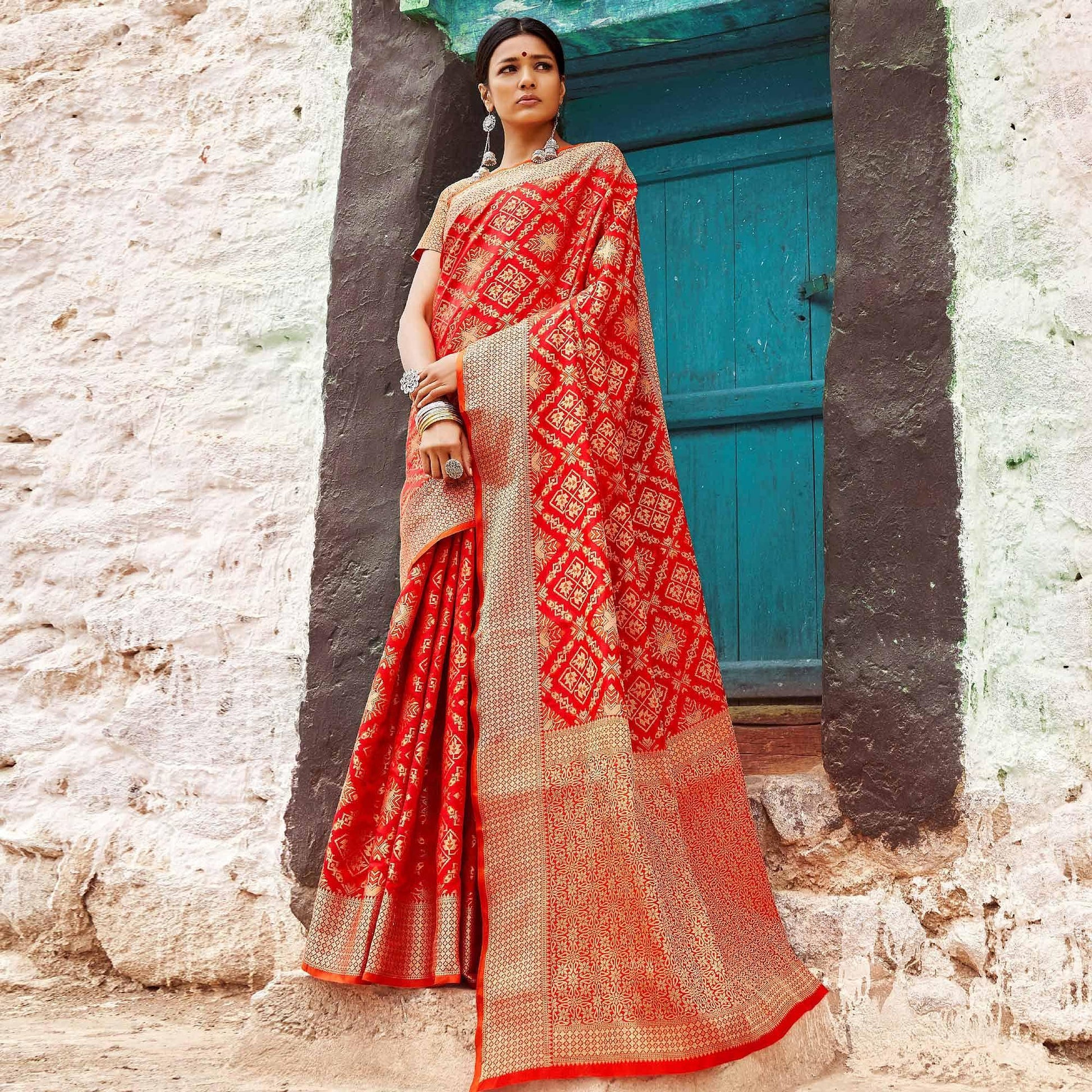 Delightful Red Colored Festive Wear Woven Silk Saree