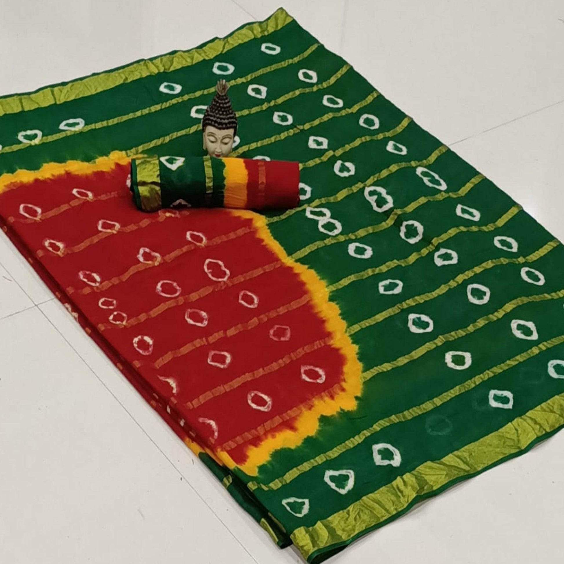 Demanding Red-Green Colored Casual Wear Bandhani Print Cotton Saree