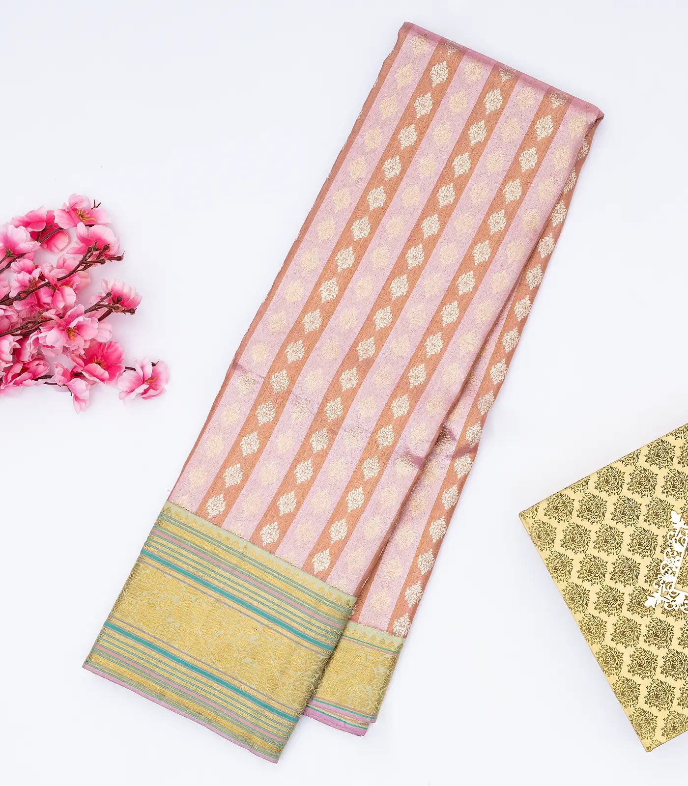 Dusty Pink Handloom Kanchipuram Korvai Tissue Silk Saree With Floral Motifs