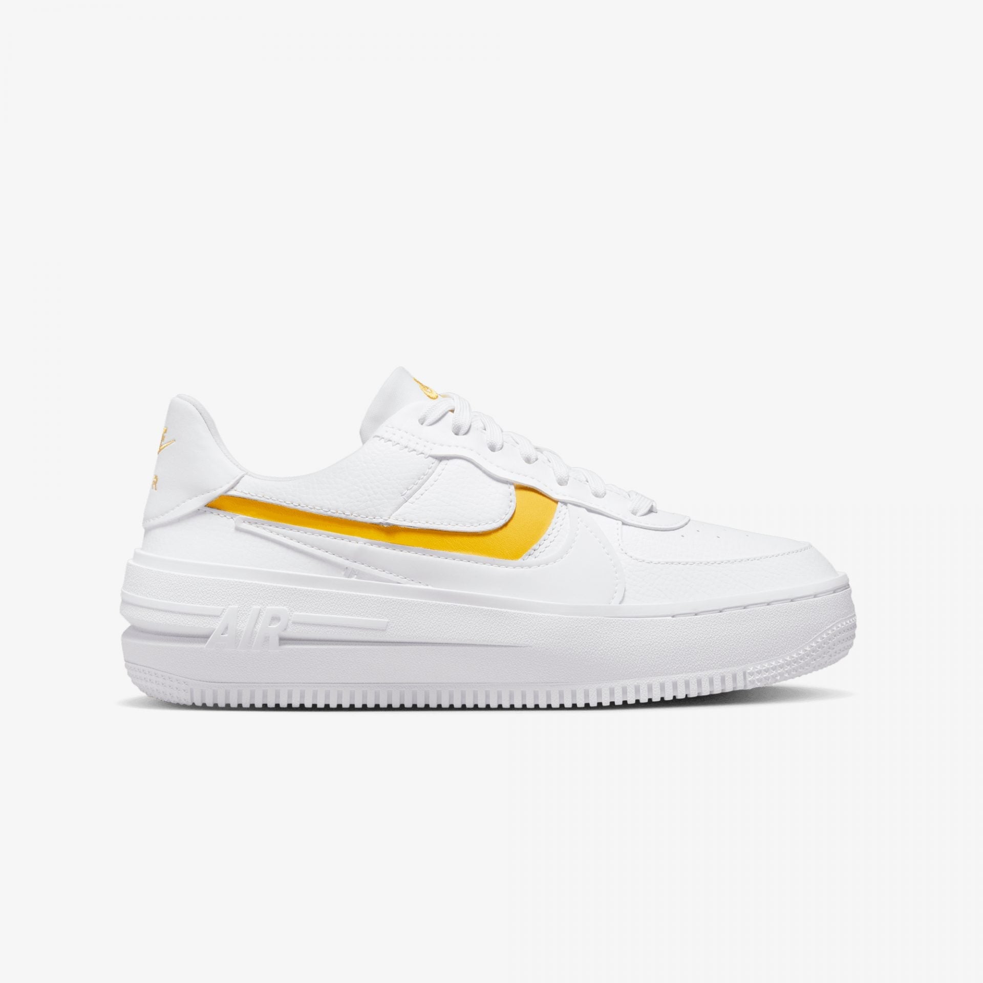 Nike | AIR FORCE 1 PLT.AF.ORM  { YELLOW OCHRE