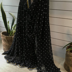 Dots and gold streak