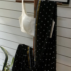 Dots and gold streak