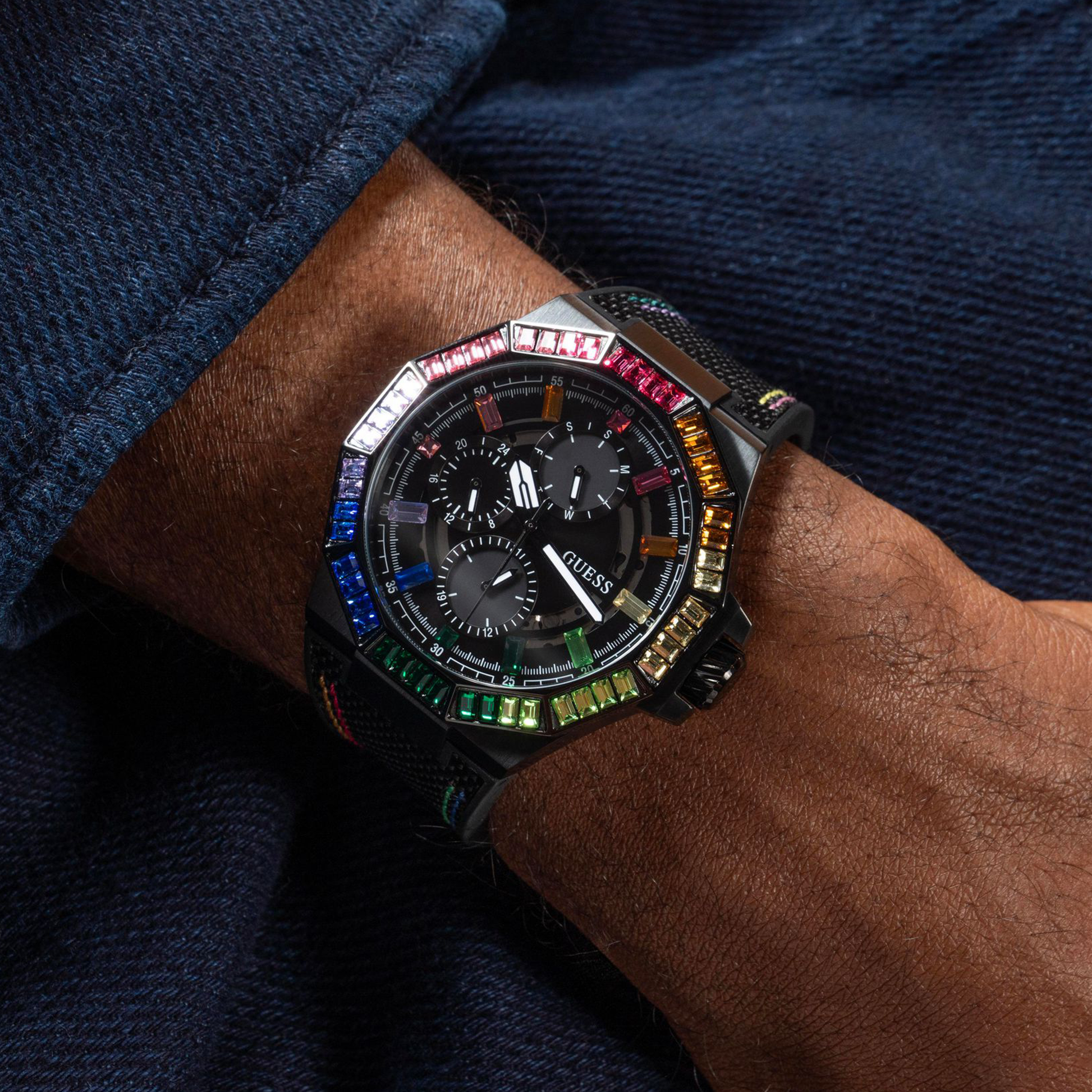 Guess Trend Men Quartz Black Dial Analog Silicone Watch GW0701G1