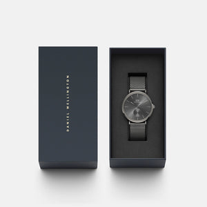 Classic Men Quartz Grey Dial Analog Stainless Steel Watch DW00100712K