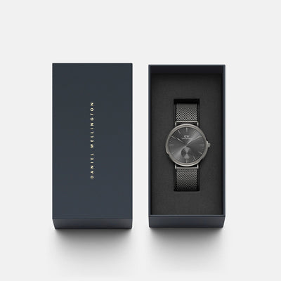 Classic Men Quartz Grey Dial Analog Stainless Steel Watch DW00100712K