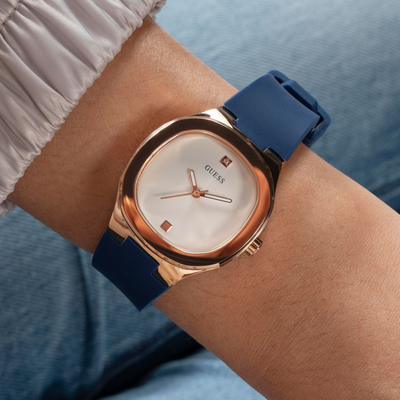 Eve Women Quartz White Dial Analog Silicone Watch GW0658L3