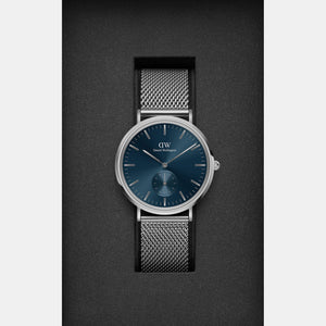 Classic Men Quartz Blue Dial Analog Stainless Steel Watch DW00100710K