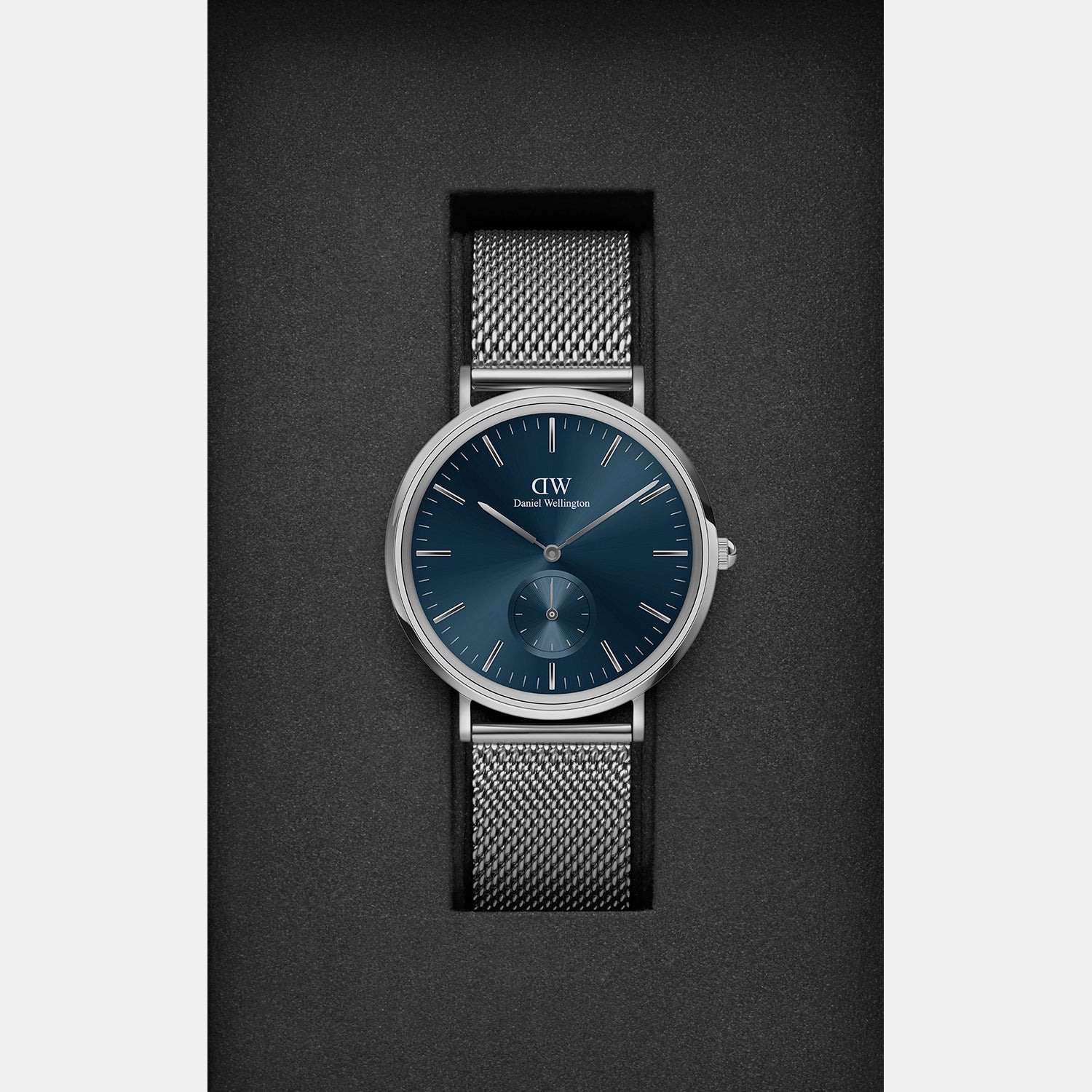 Classic Men Quartz Blue Dial Analog Stainless Steel Watch DW00100710K