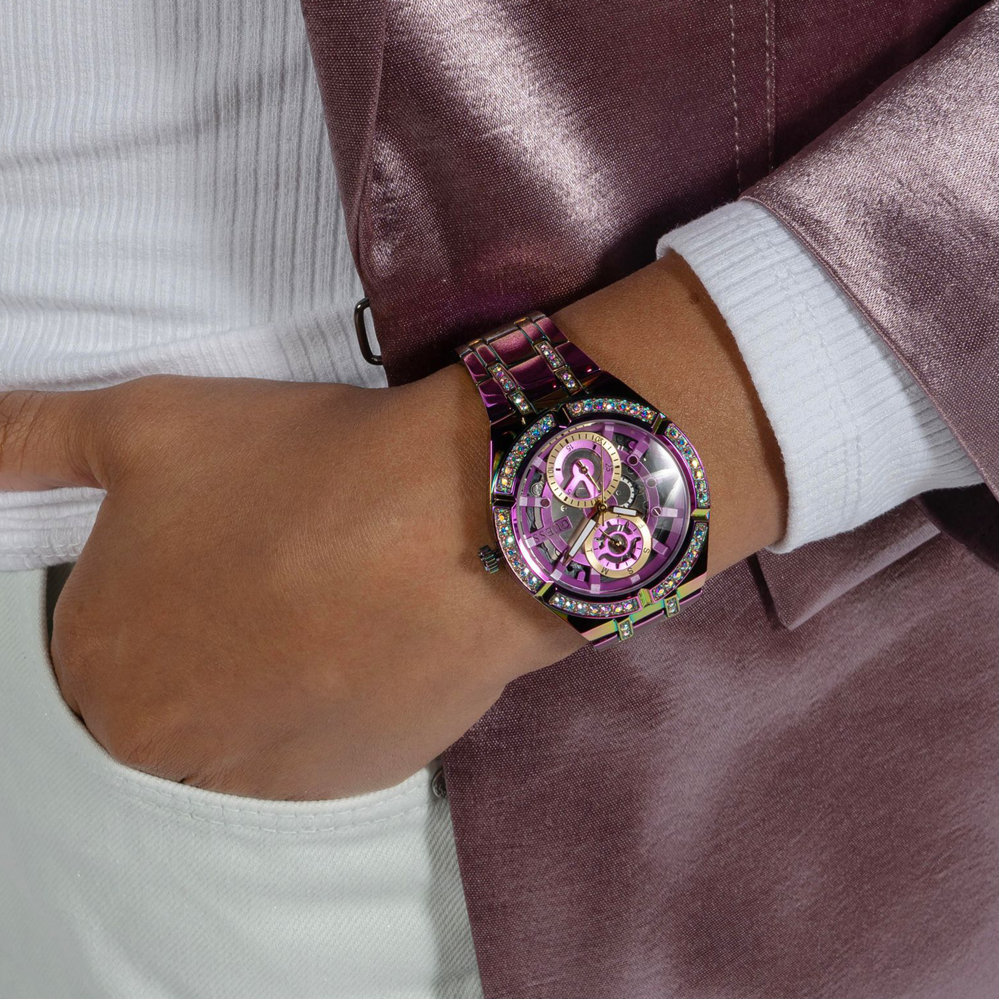 Guess Trend Women Quartz Iridescent Dial Analog Stainless Steel Watch GW0604L4