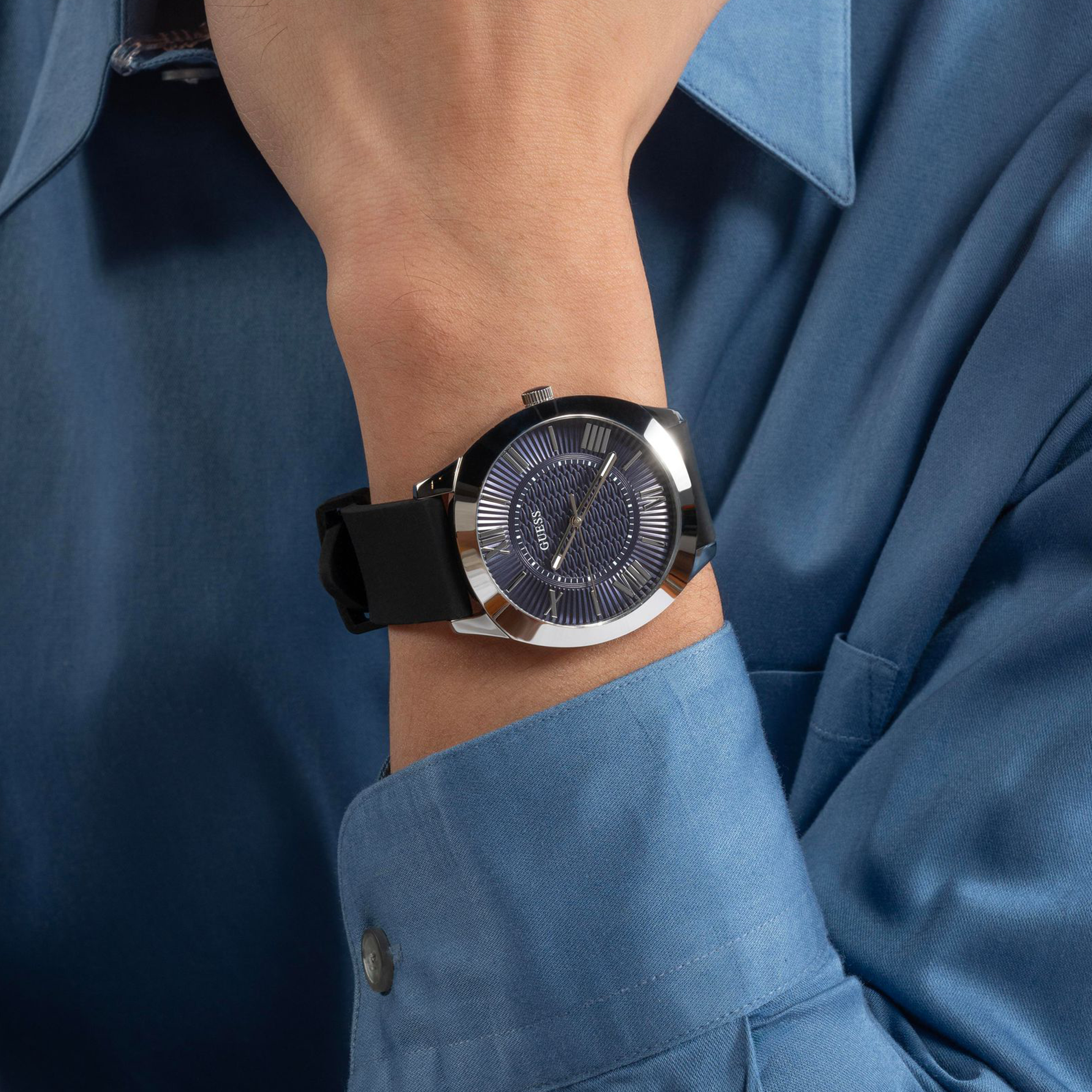 Guess Dress Men Quartz Navy Blue Dial Analog Silicone Watch GW0728G1