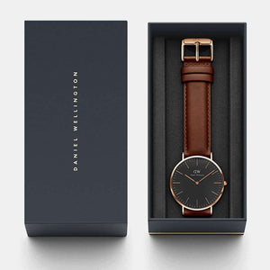 Classic Men Quartz Black Dial Analog Leather Watch DW00100124K