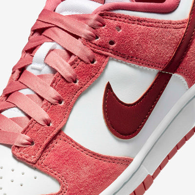 Nike Dunk Low Valentine Day 2024(W)