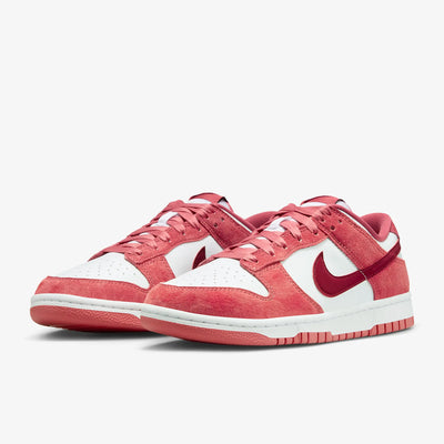 Nike Dunk Low Valentine Day 2024(W)