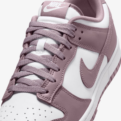 NIKE | DUNK LOW RETRO { WHITE/WHITE/TAUPE GREY