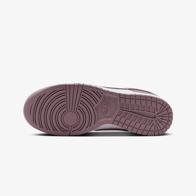 NIKE | DUNK LOW RETRO { WHITE/WHITE/TAUPE GREY