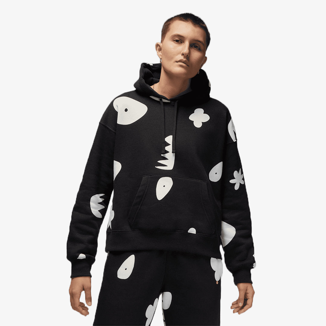 Jordan | JORDAN ARTIST SERIES BY MIA LEE  { BLACK/SAIL