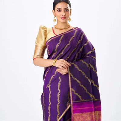 Magenta Handloom Kanchipuram Silk Saree With Diagonal Floral Motifs