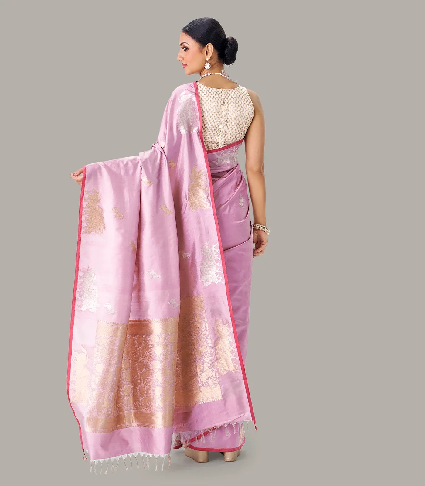 Dusty Pink Handloom Banarasi Silk Saree With Horse Buttas