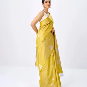 Gold Handloom Banarasi Silk Saree With Deer Buttas