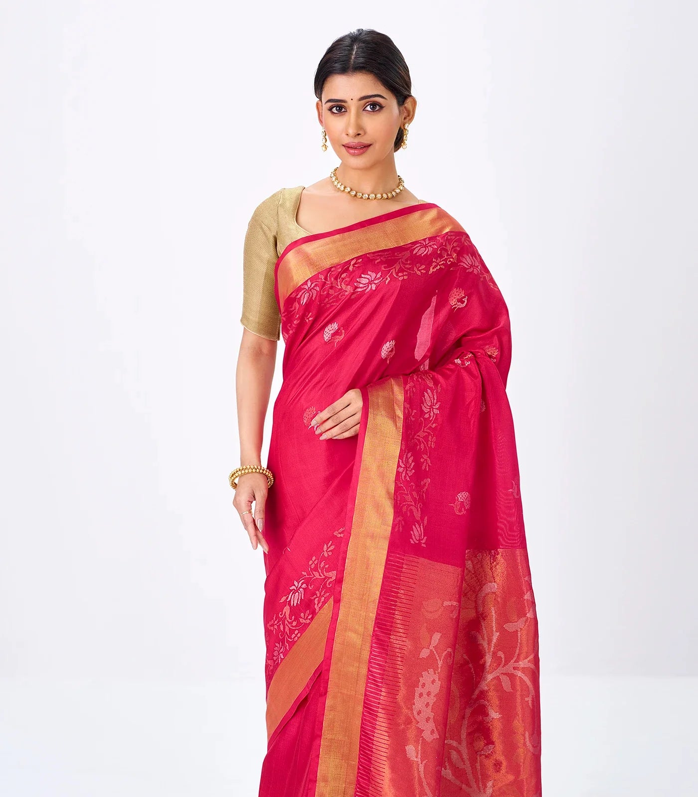 Red Handloom Uppada Silk Saree With Peacock Zari Buttas