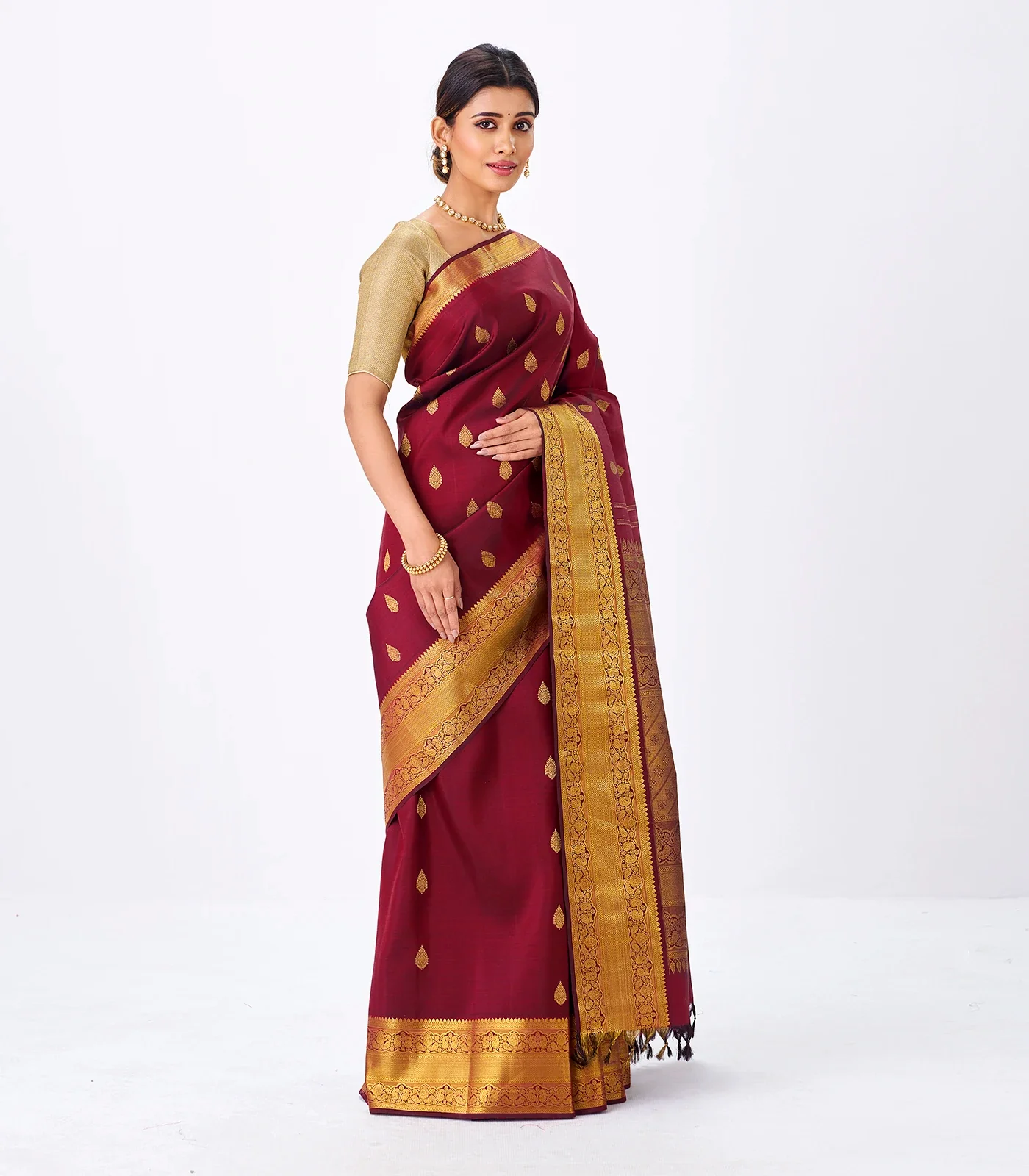 Crimson Handloom Kanchipuram Silk Saree With Floral Zari Buttas