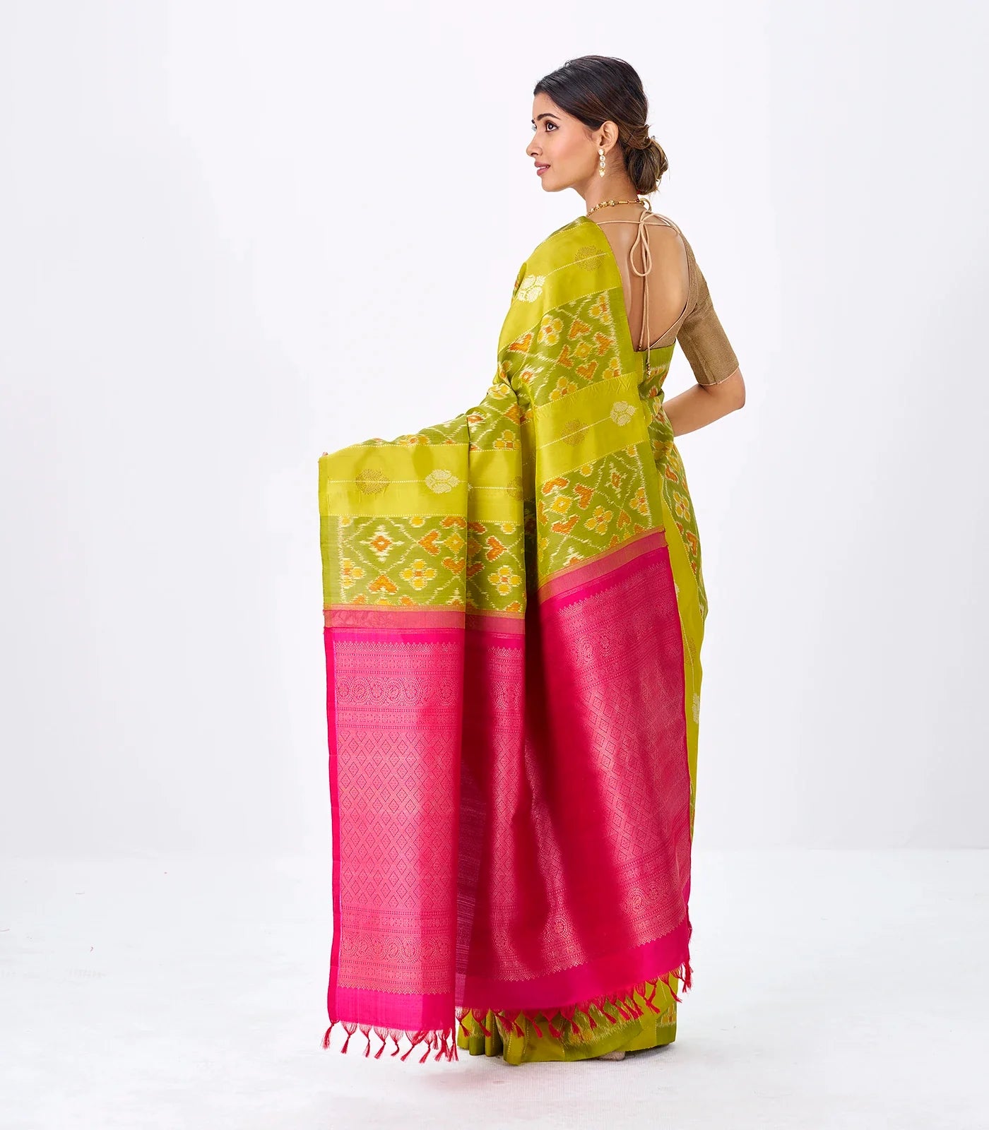 Sage Green Handloom Kanchipuram Silk Saree With Tie & Dye Motifs