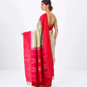 Off White Handloom Kanchipuram Korvai Silk Saree With Checks-Off White
