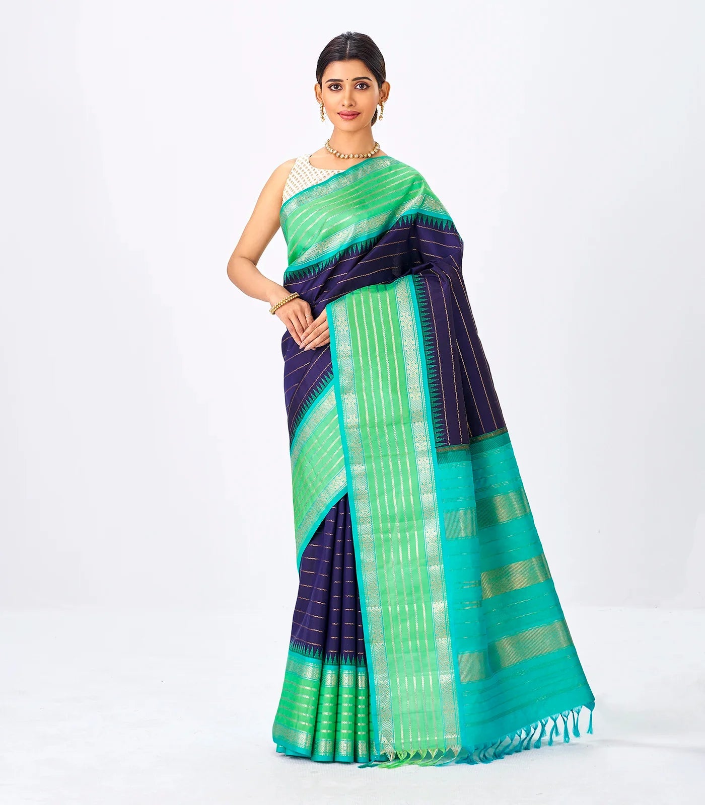 Navy Blue Handloom Kanchipuram Korvai Silk Saree With Bledari Stripes