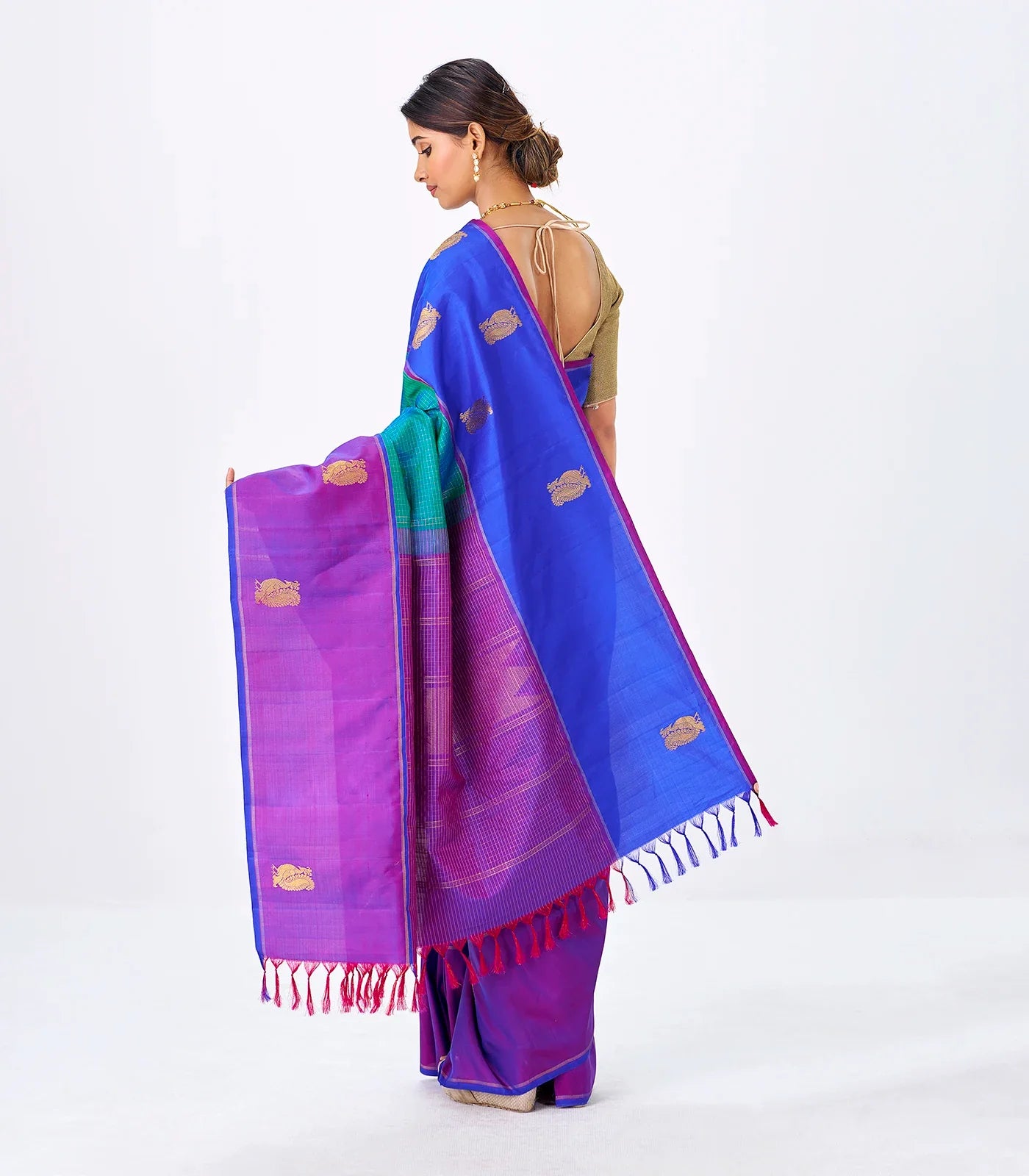 Cyan Handloom Kanchipuram Silk Saree With Zari Checks & Ganga Jamuna Border