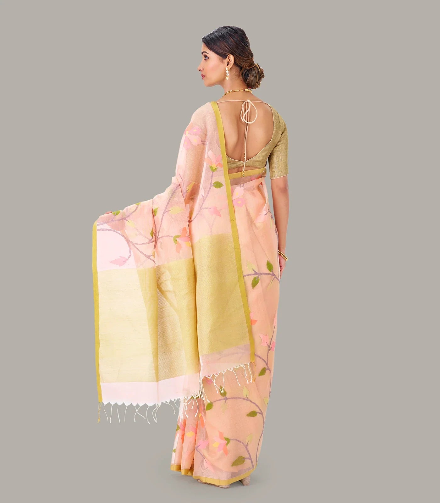 Light Peach Handwoven Banarasi Organza Silk Saree With Floral Motifs