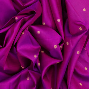 Magenta Handloom Kanchipuram Silk Saree With Annam Buttas