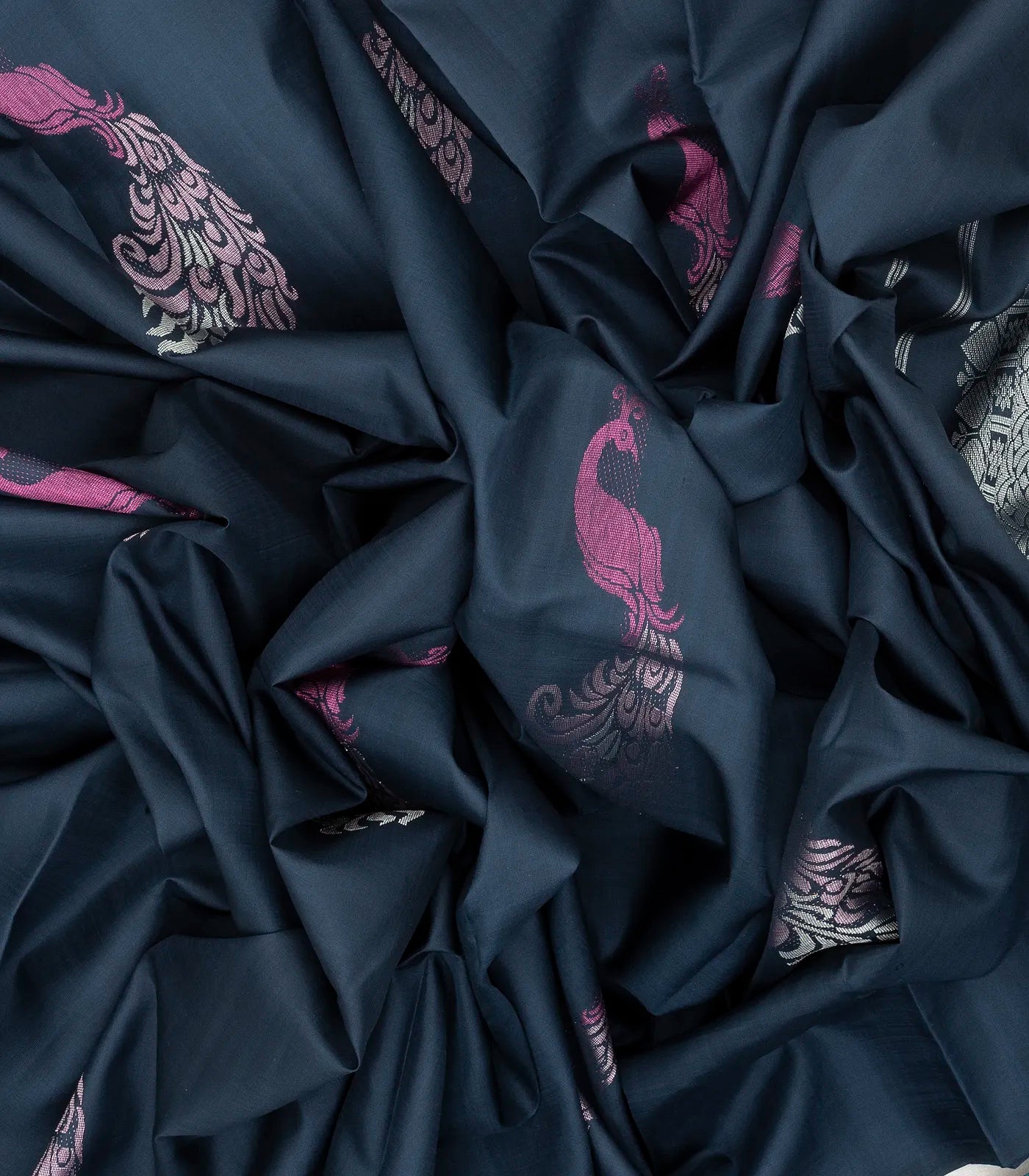 Navy Blue Handloom Kanchipuram Silk Saree With Peacock Buttas