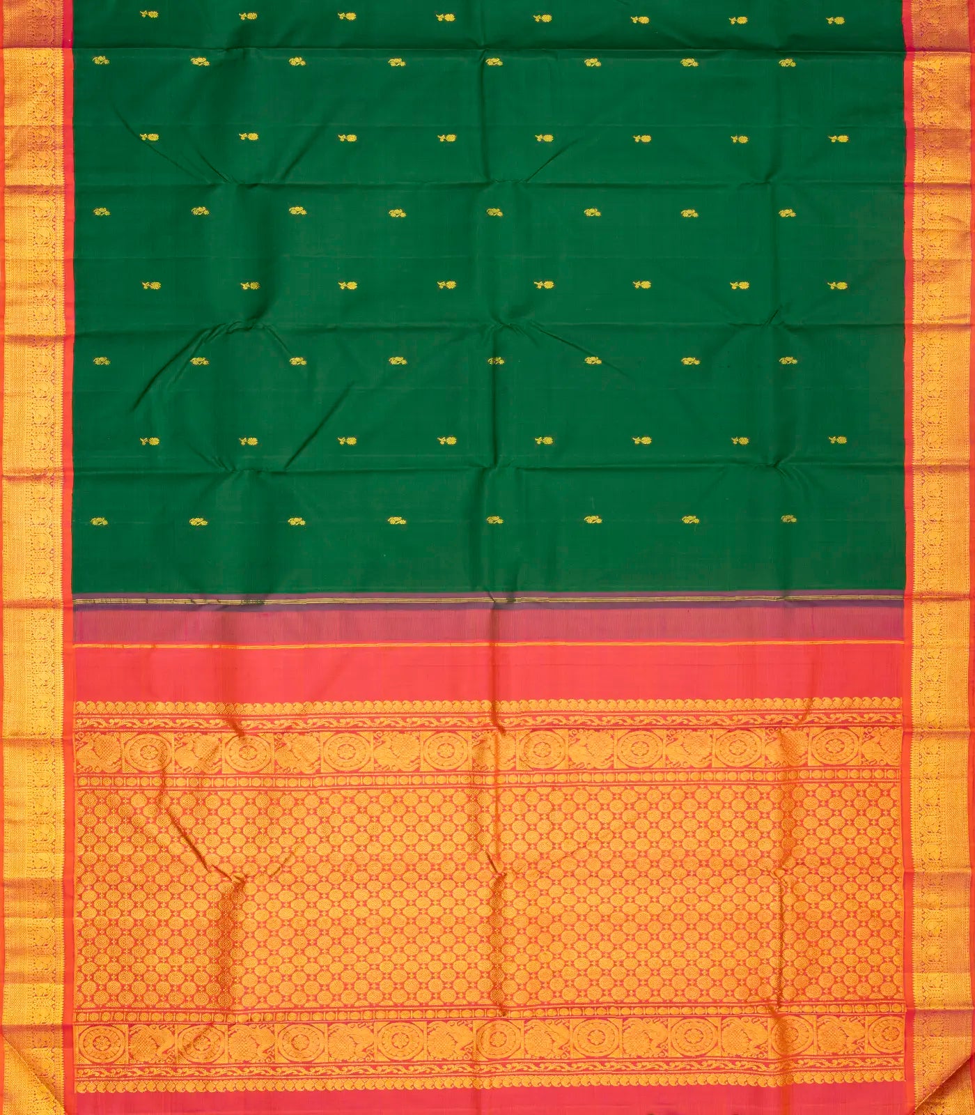 Dark Green Handloom Kanchipuram Korvai Silk Saree With Peach Border