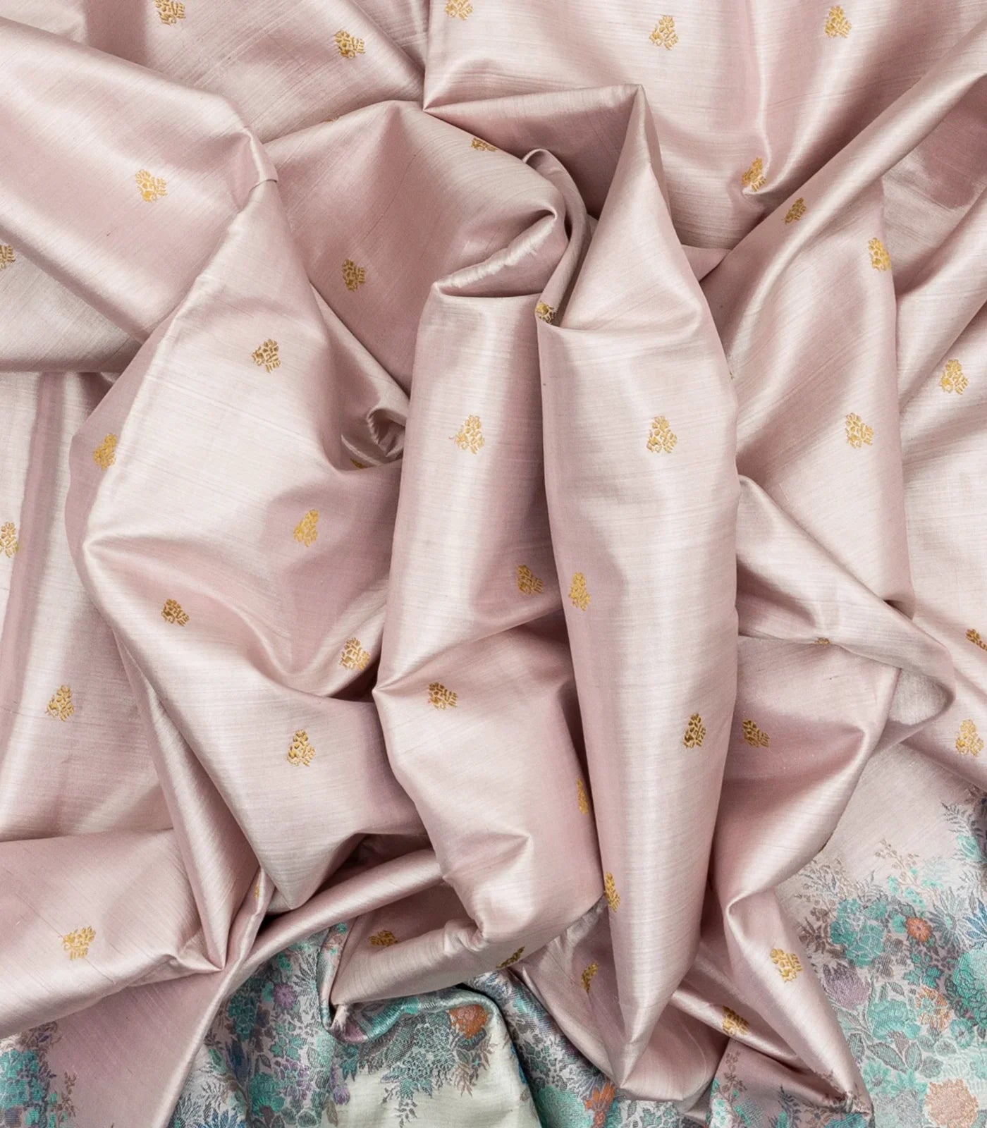 Off White Handloom Kanchipuram Tissue Silk Saree With Meena Floral Border