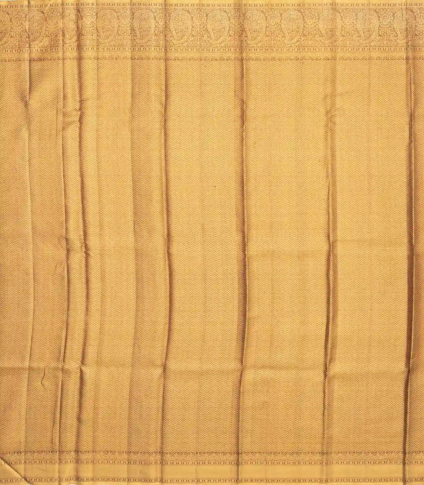Cream Handloom Kanchipuram Silk Saree With Chevron Stripes