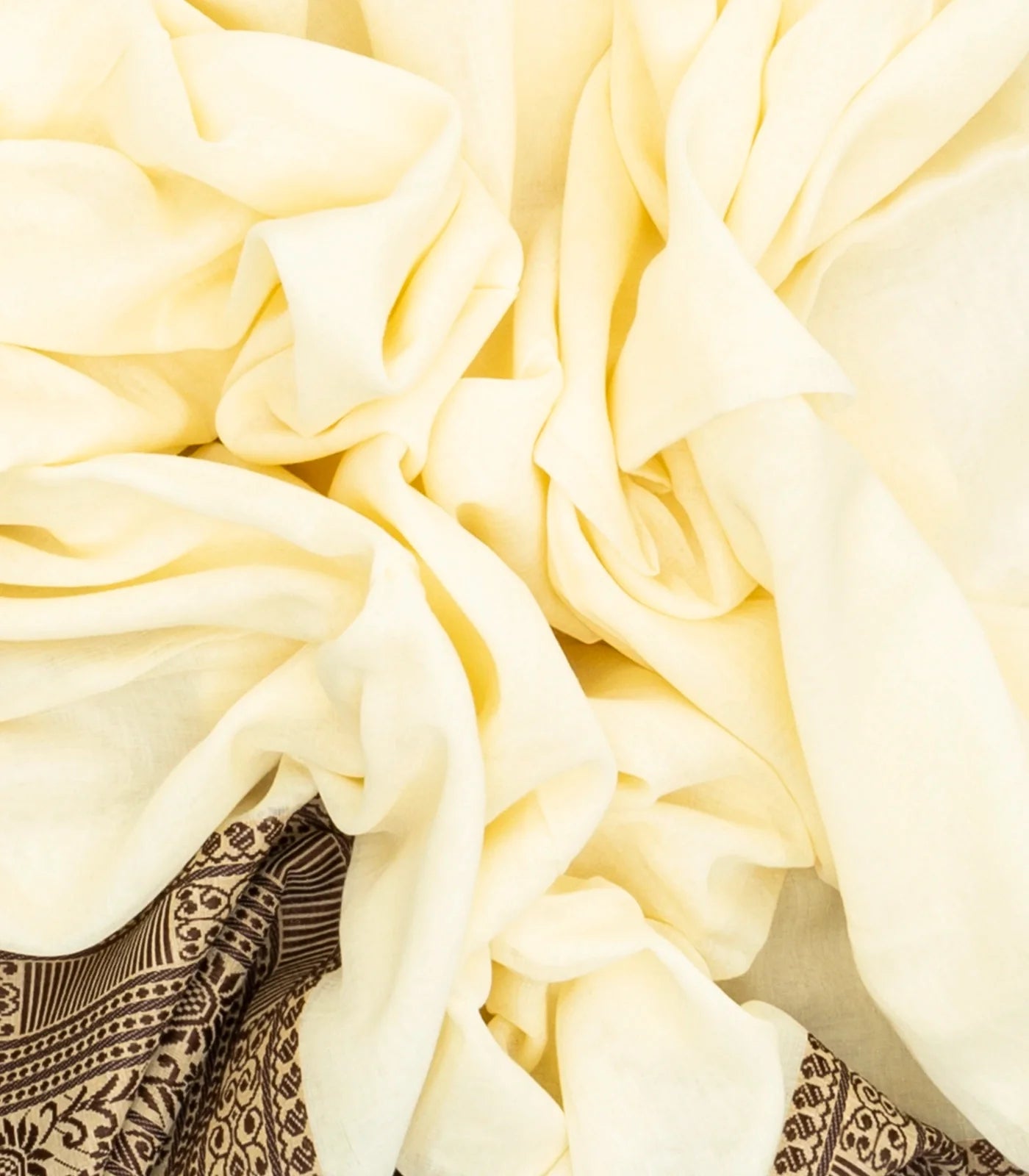 Off White Bengal Cotton Saree With Mango Motifs  In Border