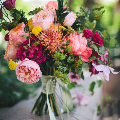 Bright & Textured Earth Glam Wedding