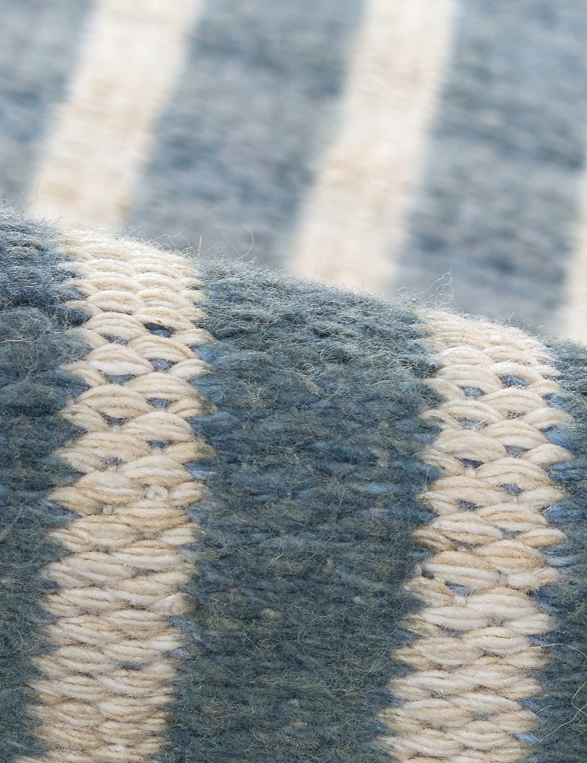 Miranda Indoor / Outdoor Handwoven Rug