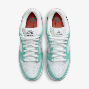 Nike SB Dunk Low  April Skateboards