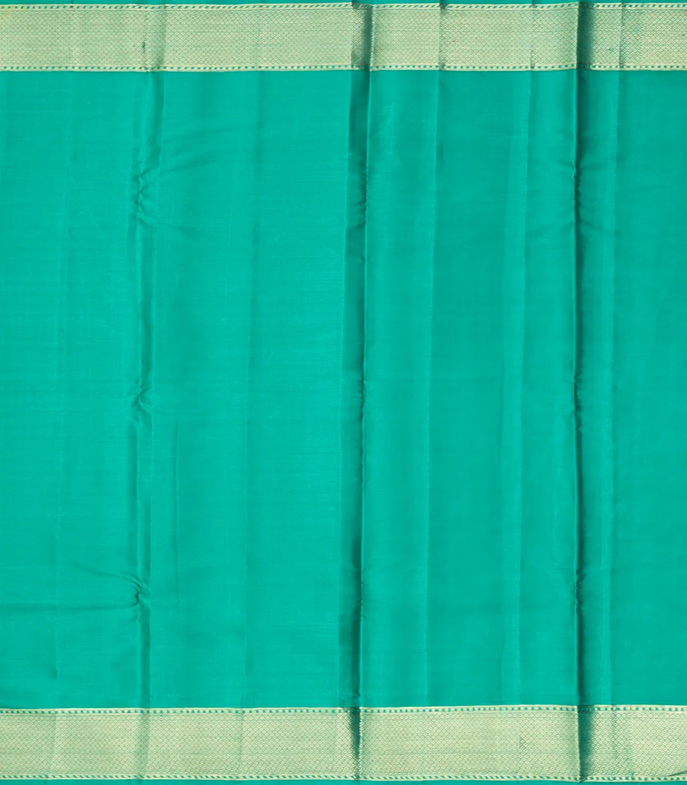 Olive Green Handloom Kanchipuram Silk Saree With Floral Vine Motifs