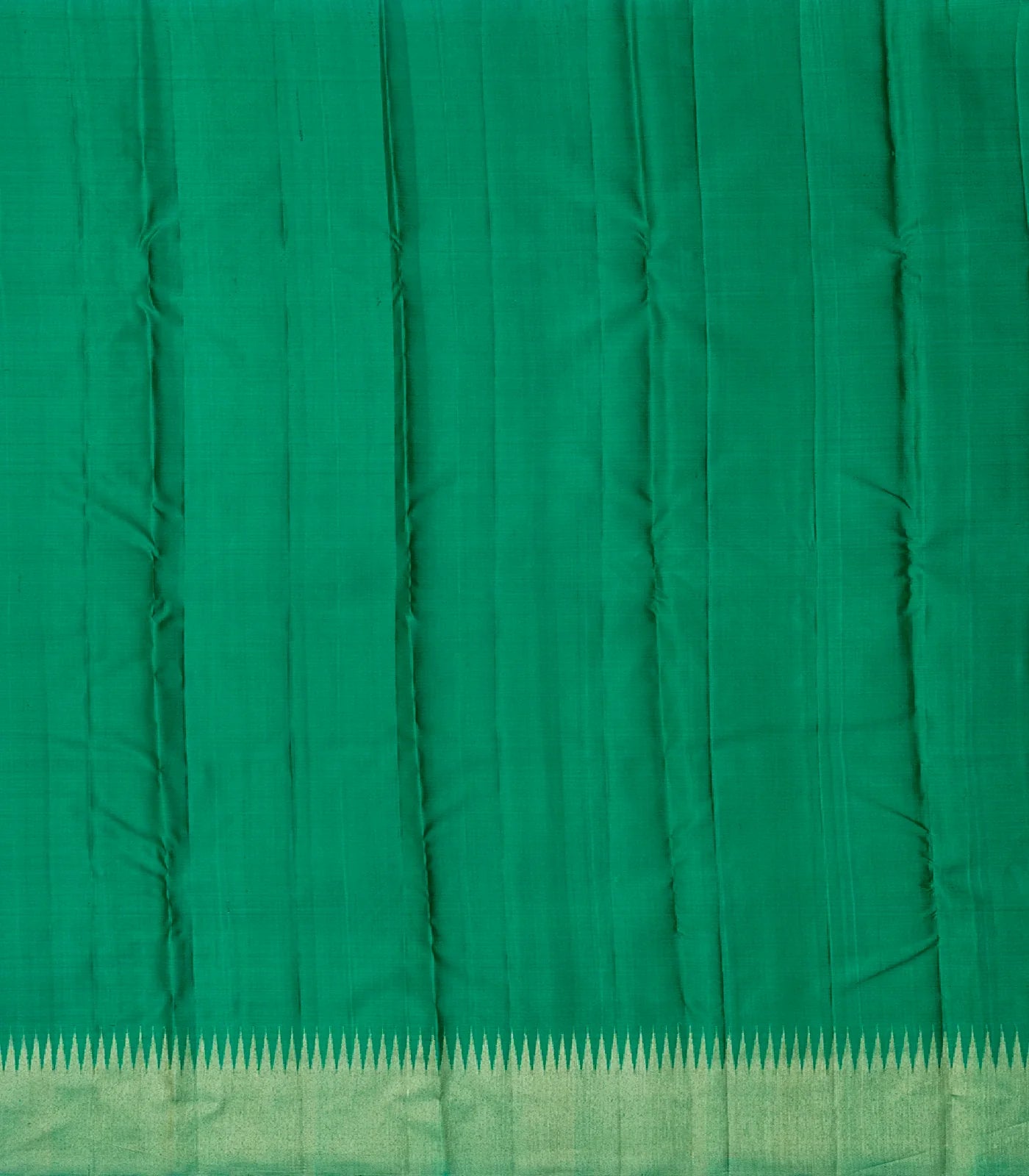 Sea Green Handloom Kanchipuram Silk Saree With Triangle Motifs