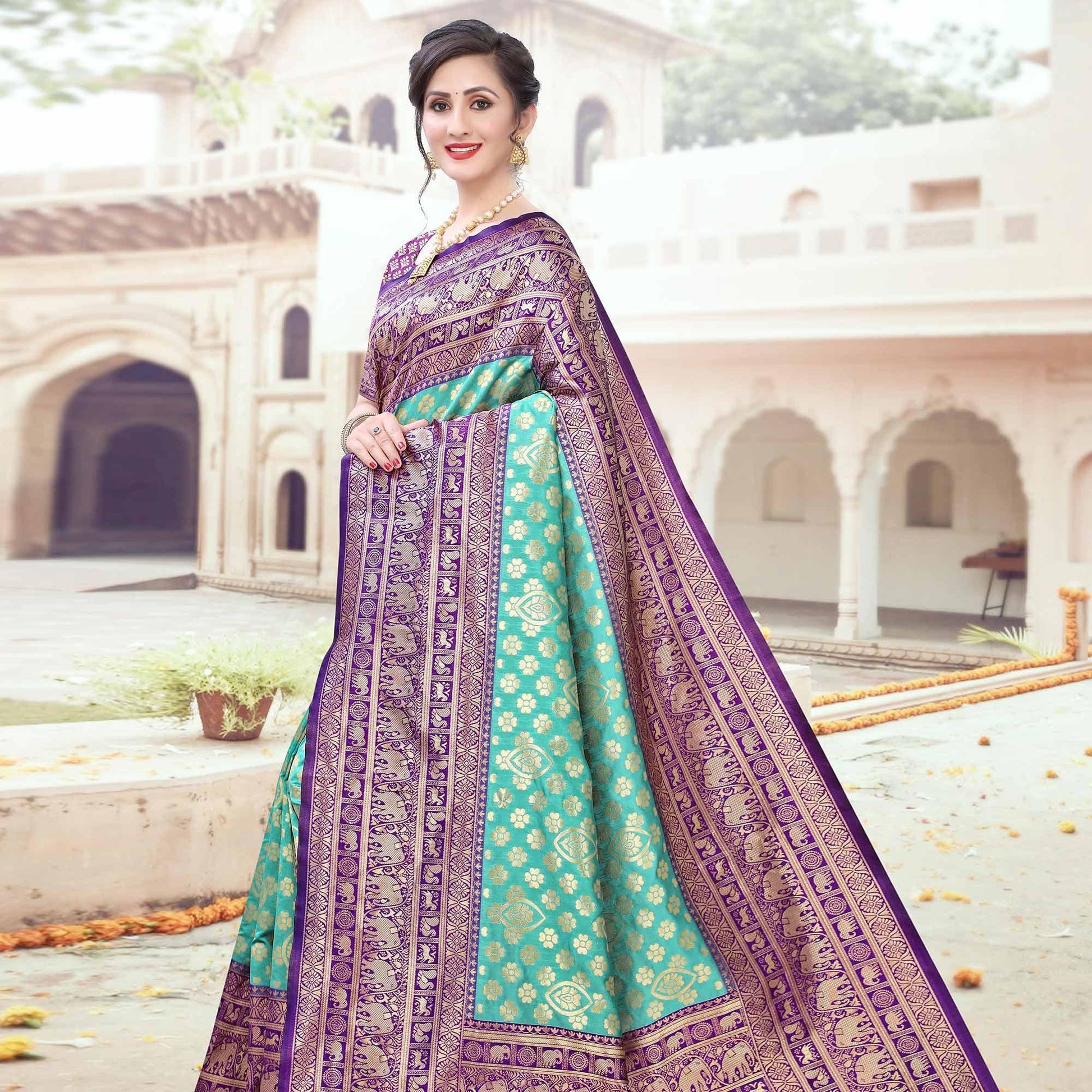 Elegant Green Colored Festive Wear Woven Heavy Banarasi Silk Saree